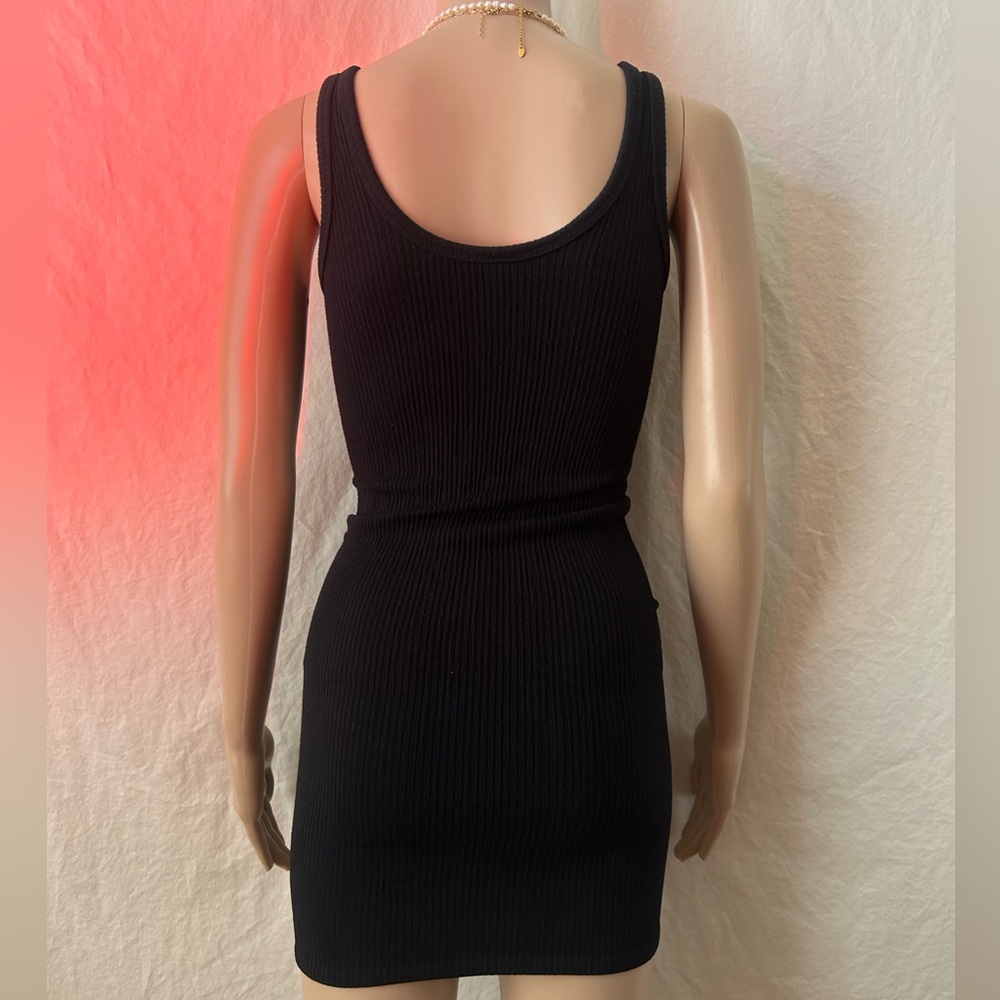 Urban Outfitters Blk Mini Dress - Picture 3 of 3